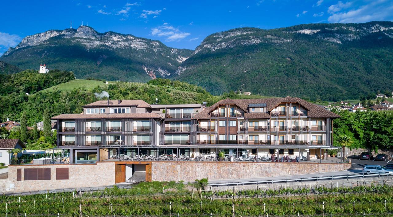 Hotel Christof Appiano Sulla Strada Del Vino Dış mekan fotoğraf