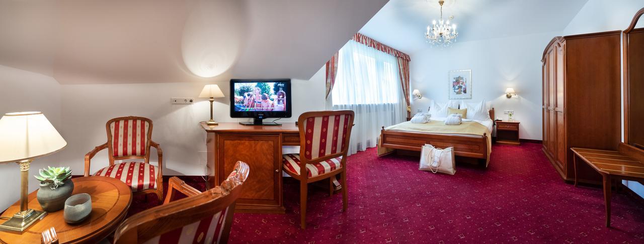 Hotel Christof Appiano Sulla Strada Del Vino Dış mekan fotoğraf