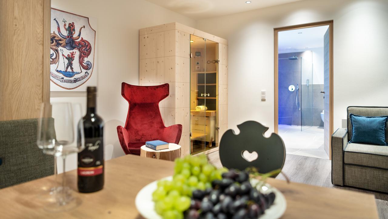 Hotel Christof Appiano Sulla Strada Del Vino Dış mekan fotoğraf